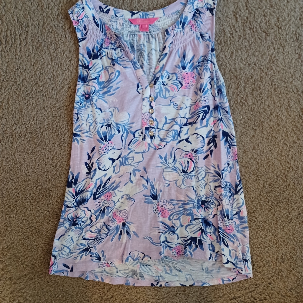 GUC Size Small Essie Tank top